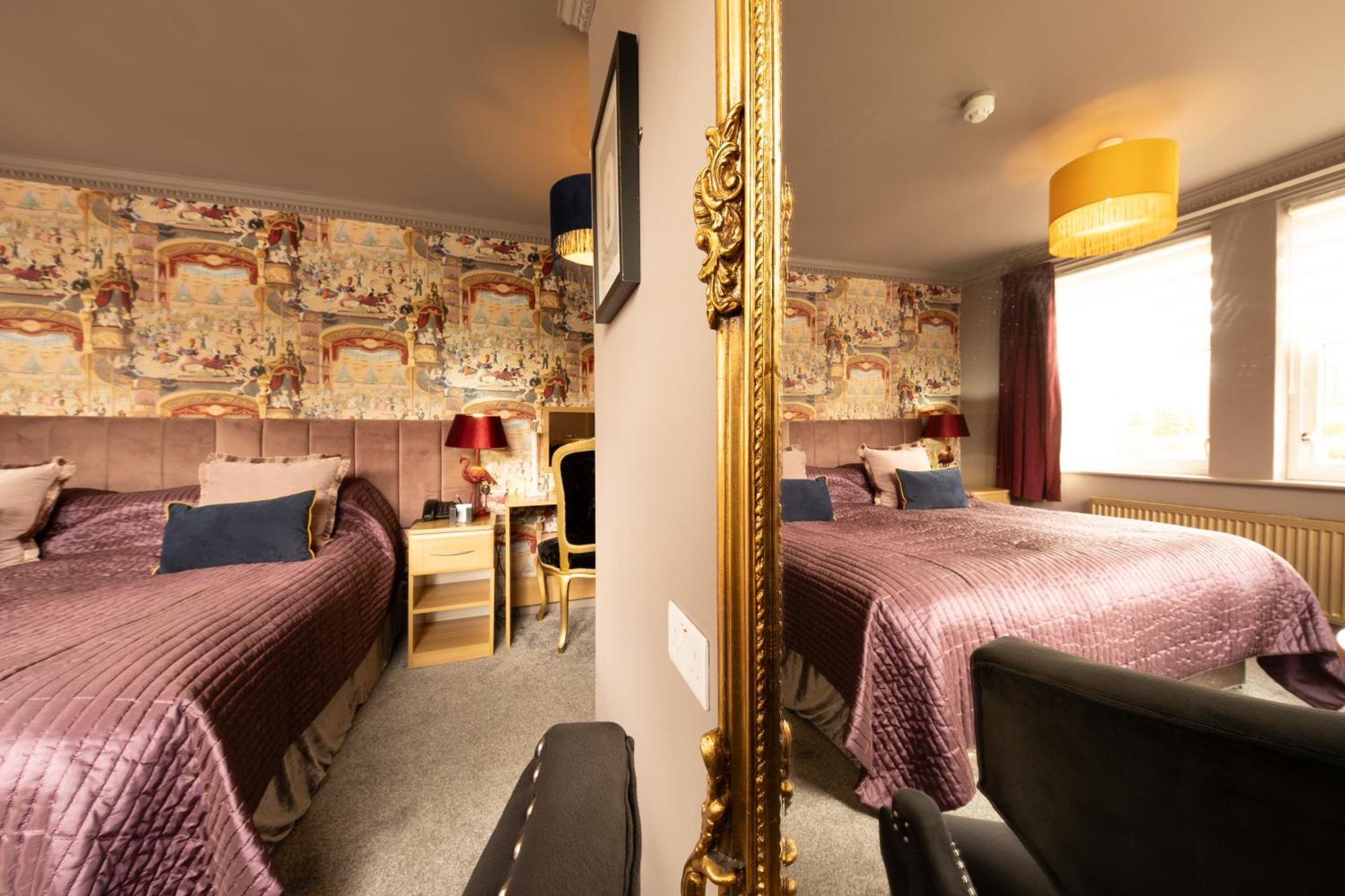 Brockley Hall Hotel 4*